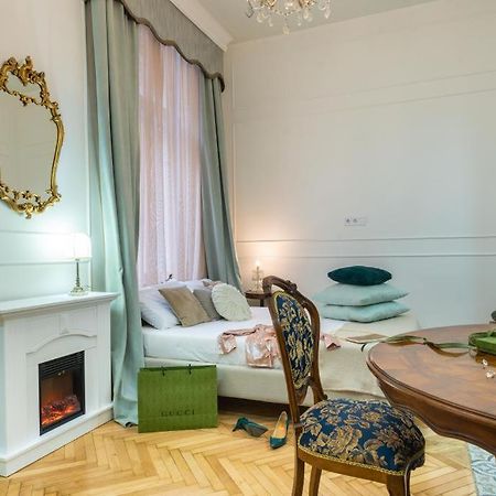 Regina Apartments On Kiraly Street บูดาเปสต์ ภายนอก รูปภาพ